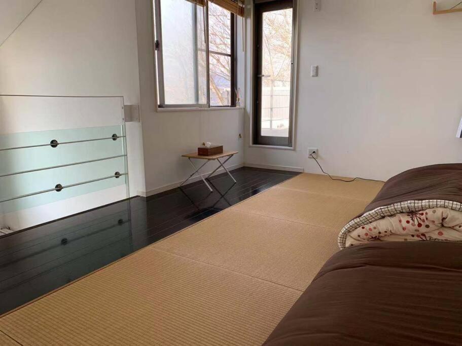 Away From Noise,view Fuji Mt In The Designer House