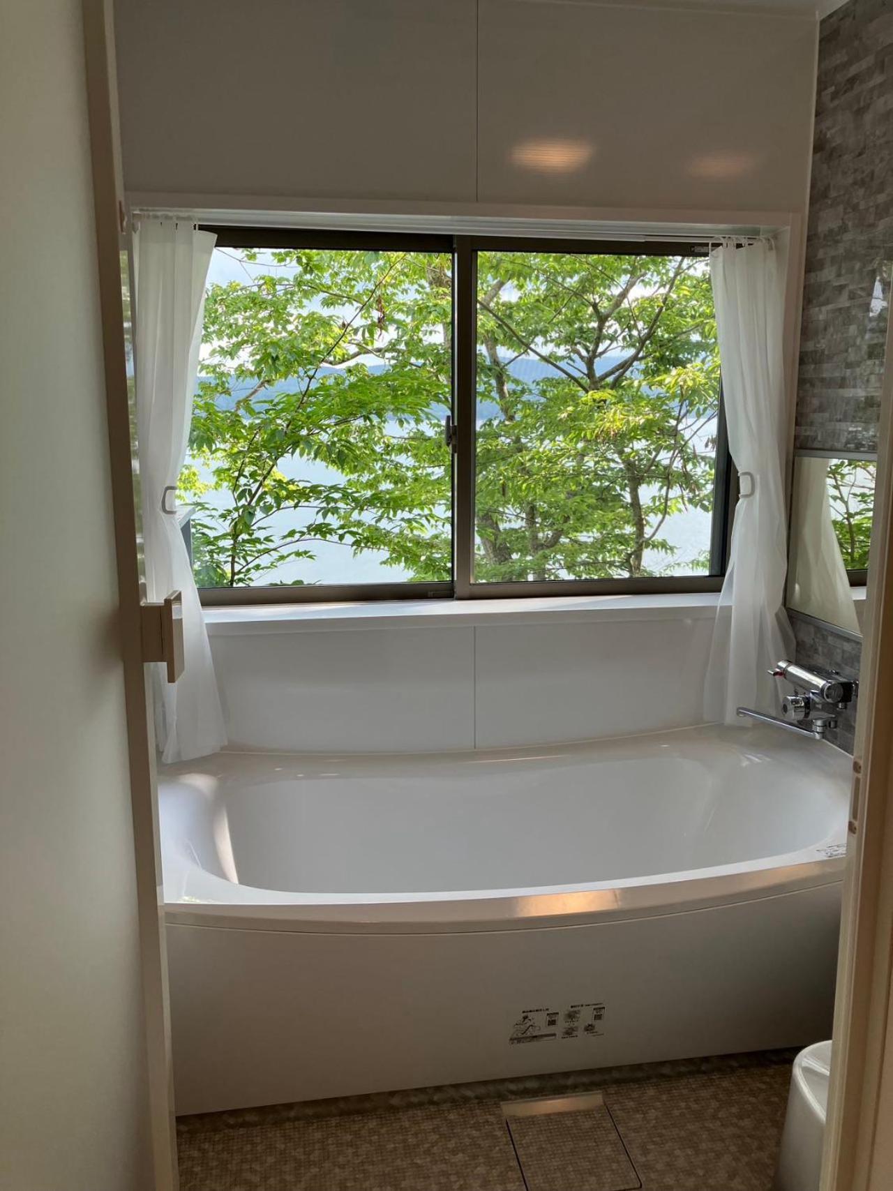 Away From Noise,view Fuji Mt In The Designer House Yamanakako